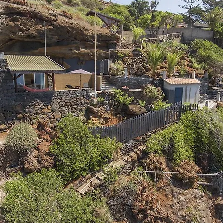 Vila Cais Da Gaivota カニサル